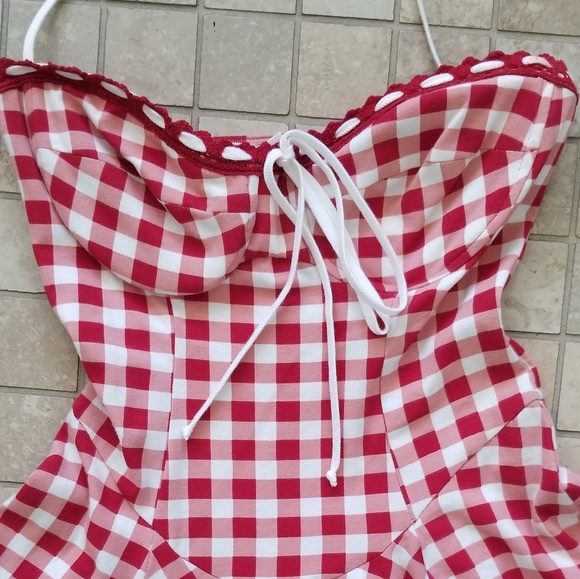 Betsey Johnson retro dress - Picture 7 of 8